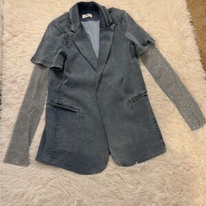 No. 21 Gray Blazer with Silver Sleeves